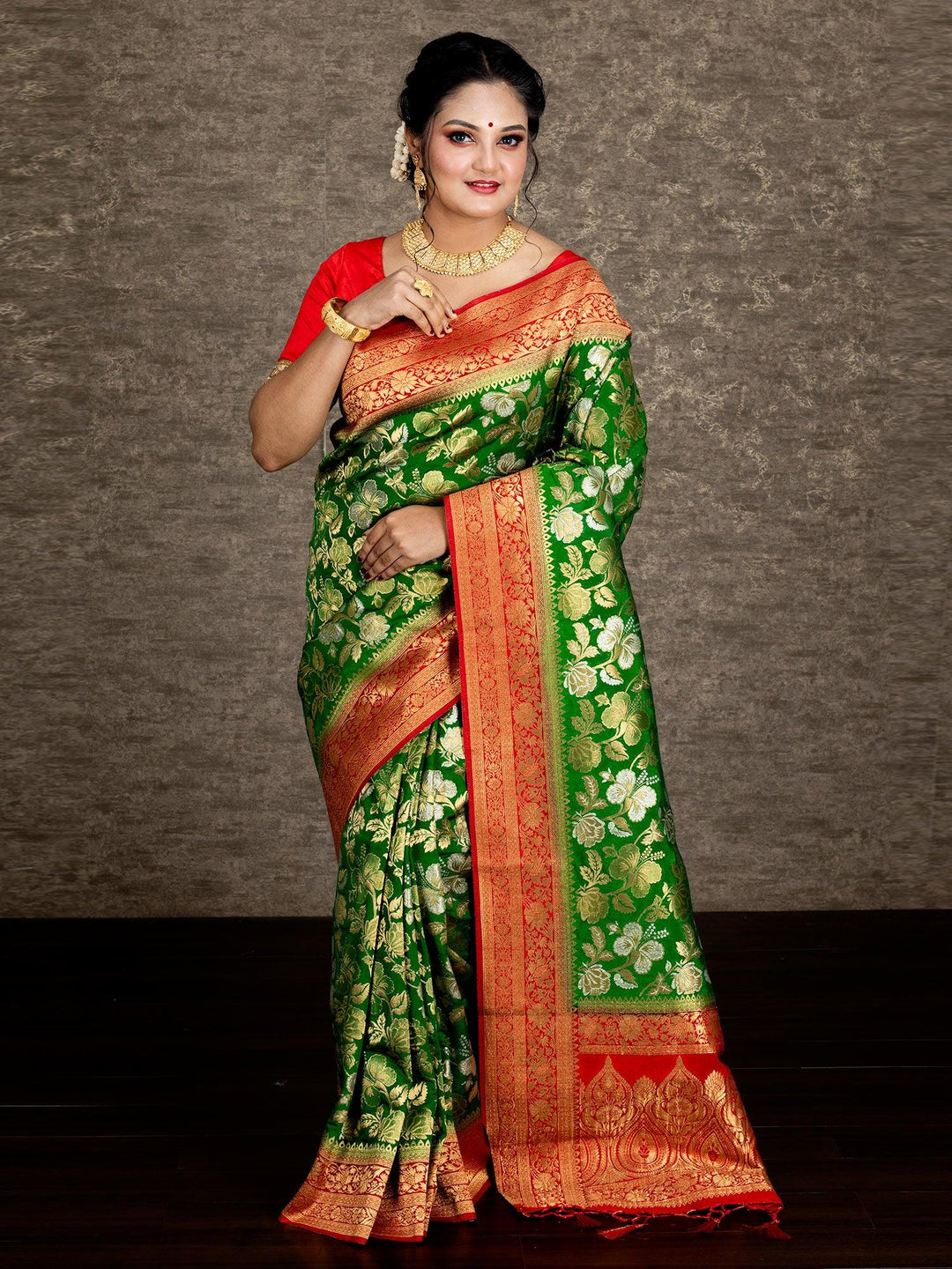 Elegant Green Allover Organza Silk Saree - WeaversIndia