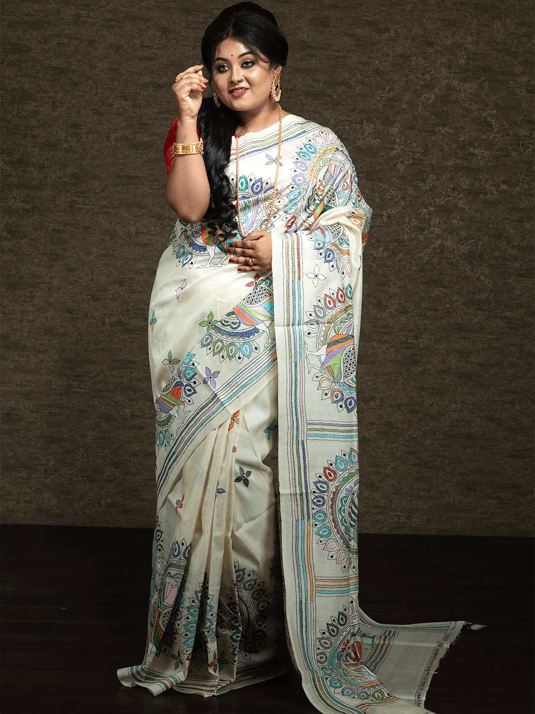 Elegant Kantha Stitch Tussar Silk Saree - WeaversIndia