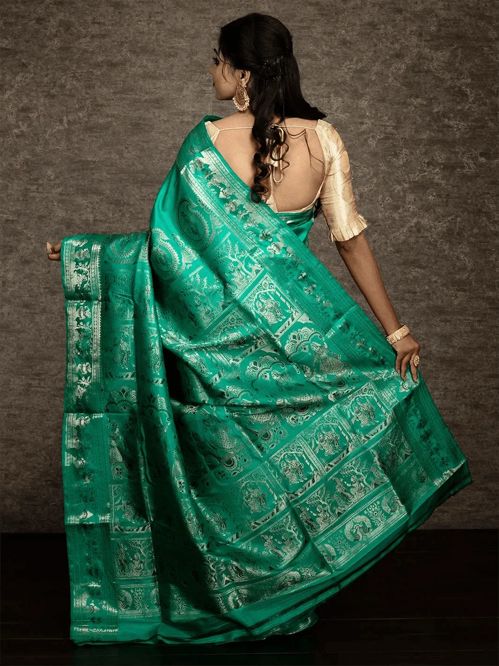 Caribbean Green Traditional Minakari Swarnachari Silk Saree - WeaversIndia