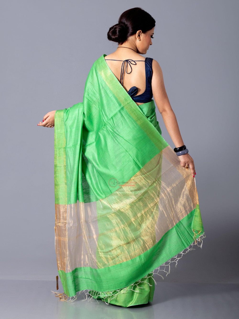 Elegant Lemon Green Par Anchal Tussar Silk Saree - WeaversIndia