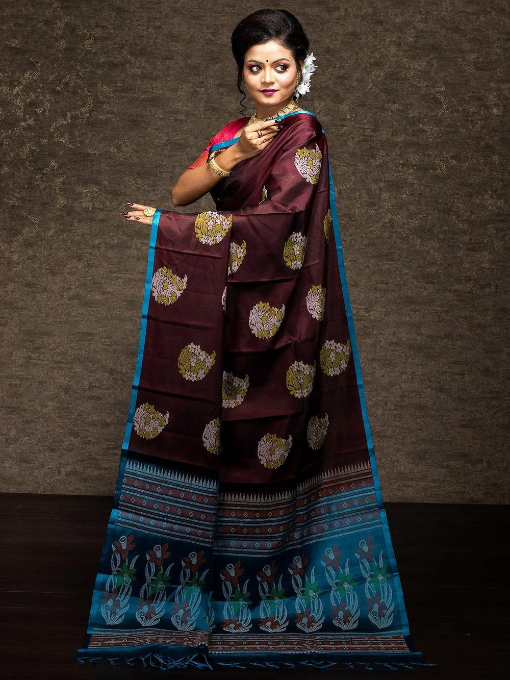 Wonderful Dark Sienna Kanchipuram Silk Saree - WeaversIndia