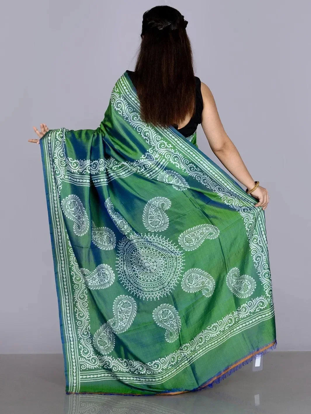 Par Anchal Printed Bishnupuri Katan Silk Saree