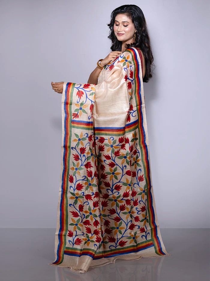 Elegant Par Anchal Hand Painted Tussar Silk Saree