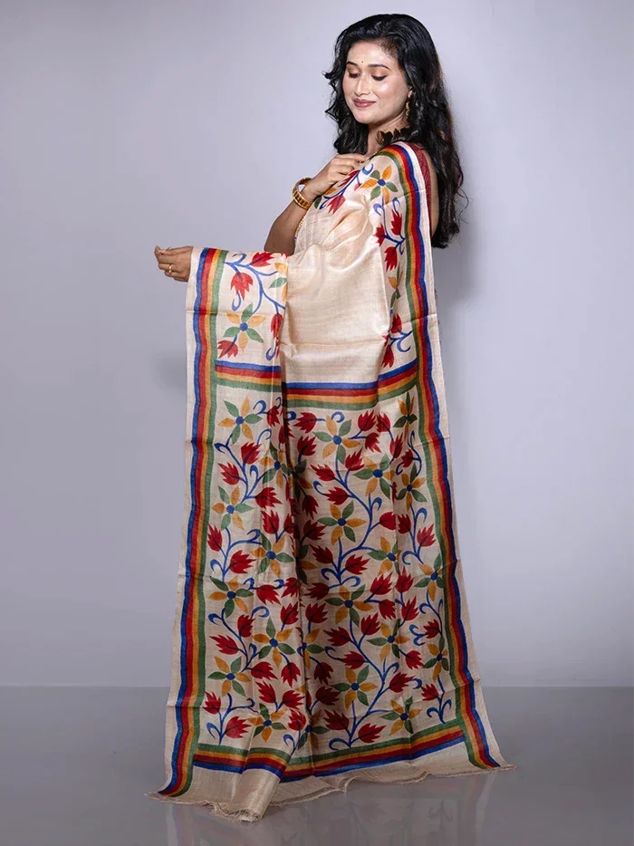 Elegant Par Anchal Hand Painted Tussar Silk Saree
