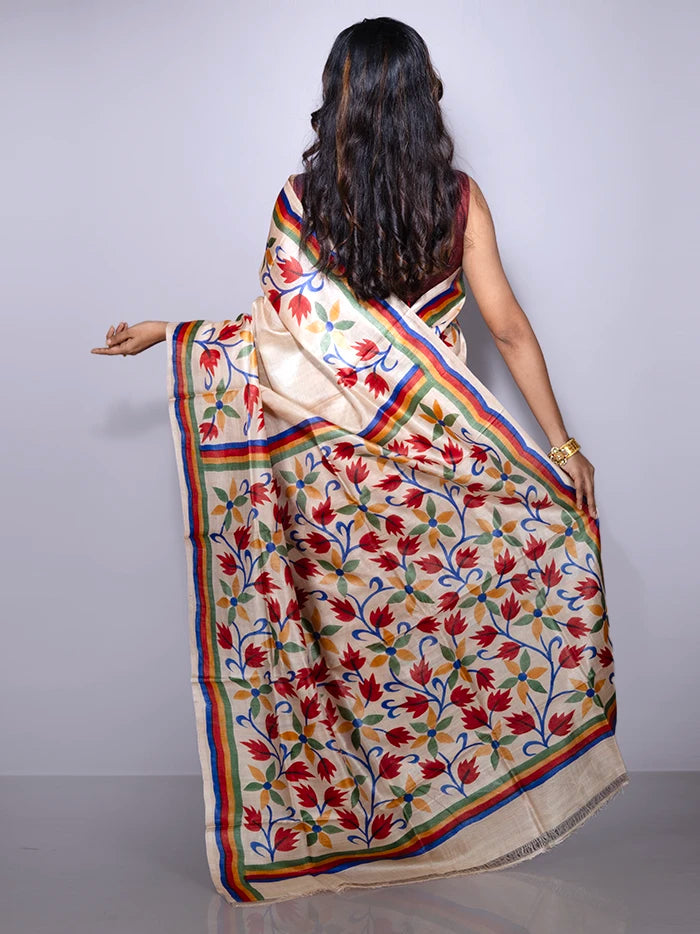 Elegant Par Anchal Hand Painted Tussar Silk Saree