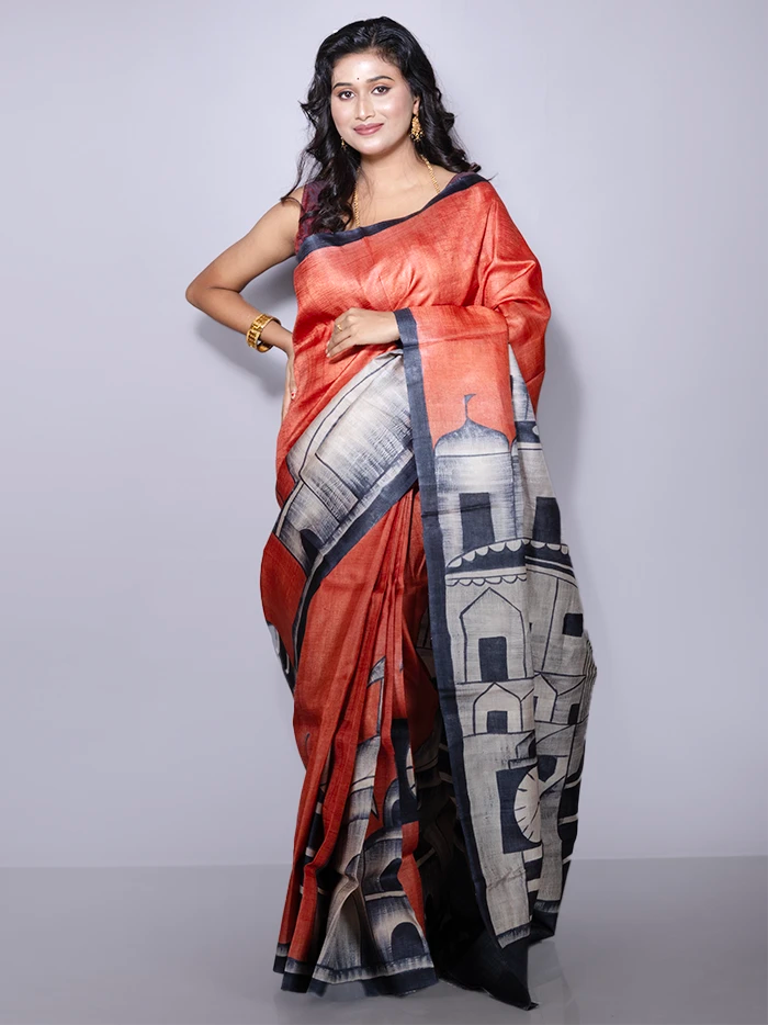Elegant Par Anchal Hand Painted Tussar Silk Saree