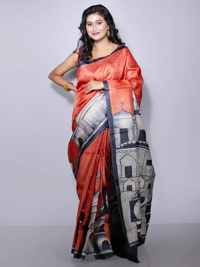Elegant Par Anchal Hand Painted Tussar Silk Saree