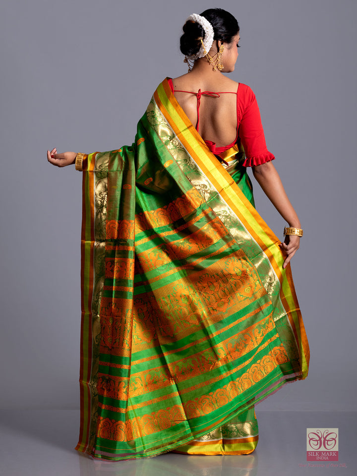 Dark green par anchal buti jacquard color garad silk saree