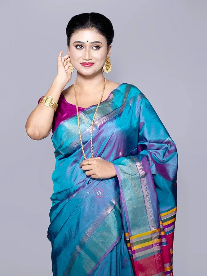 Par Anchal Buti Kalakshetra Silk Saree