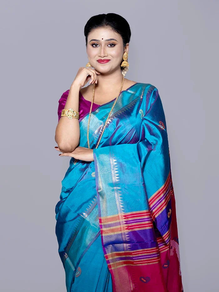 Par Anchal Buti Kalakshetra Silk Saree