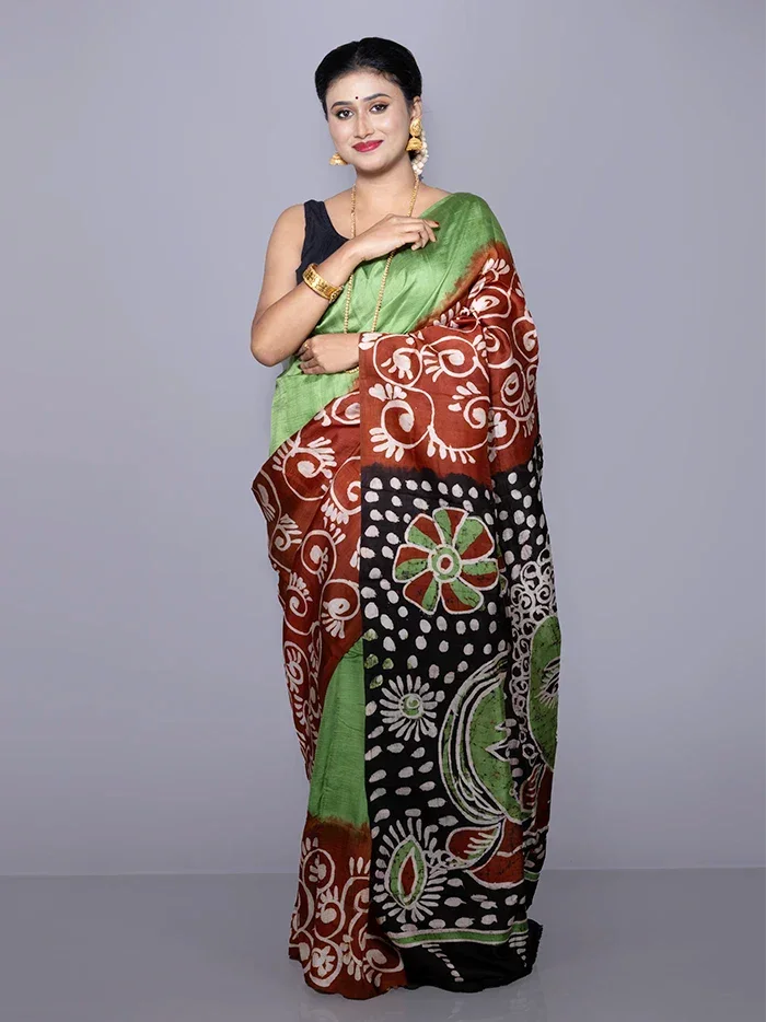 Par Anchal Hand Batik Printed Murshidabad Silk Saree - WeaversIndia
