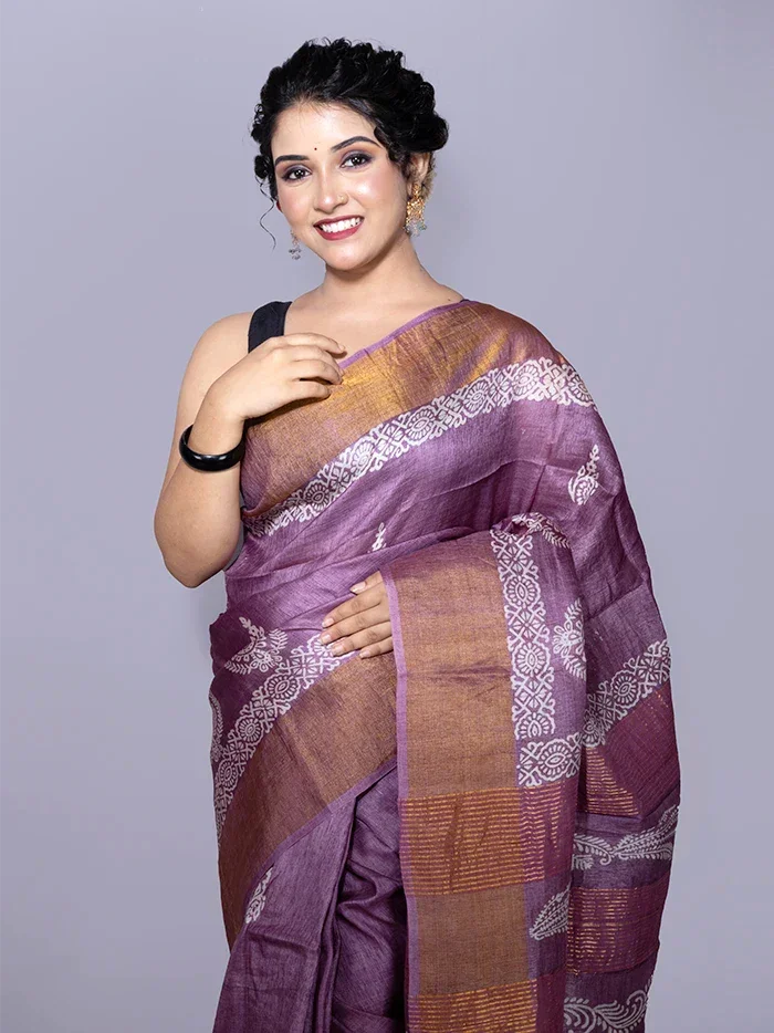 Elegant Par Anchal Buti Block Printed Tussar Silk Saree - WeaversIndia