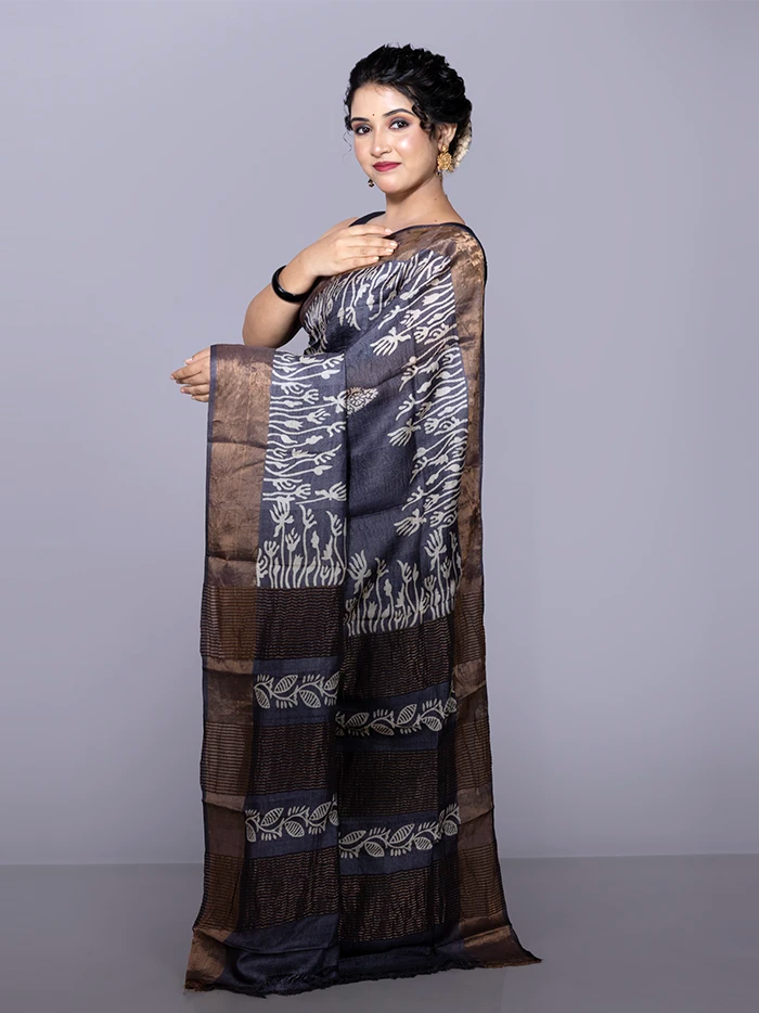 Elegant Par Anchal Buti Block Printed Tussar Silk Saree