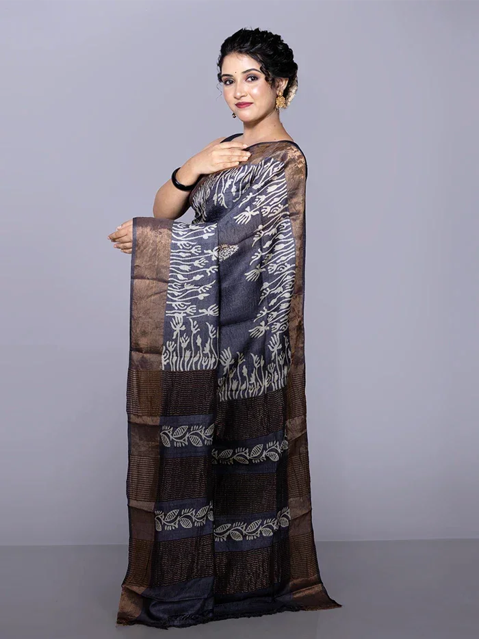 Elegant Par Anchal Buti Block Printed Tussar Silk Saree - WeaversIndia