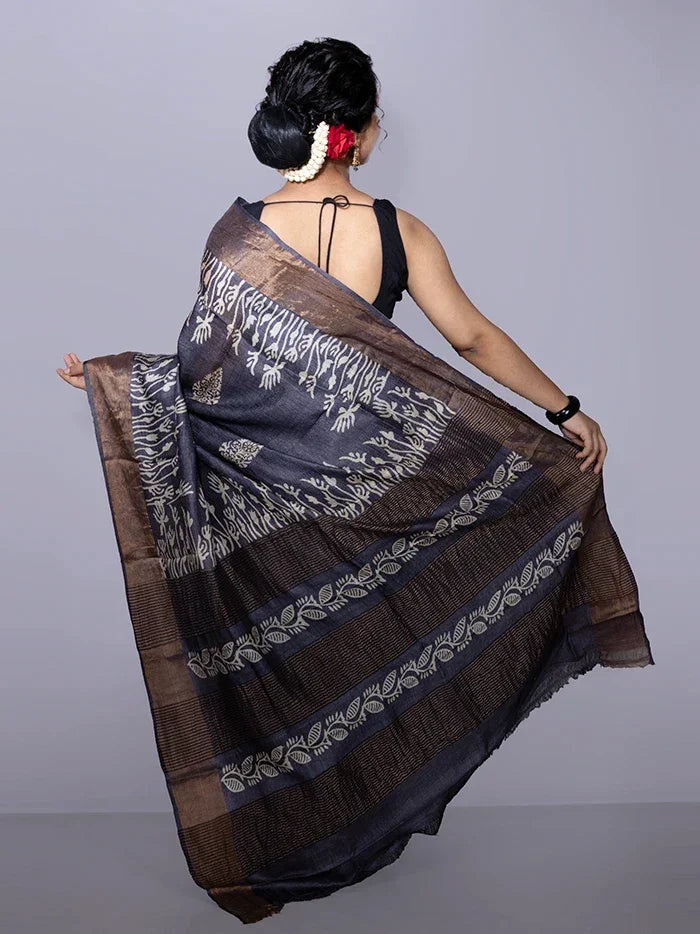 Elegant Par Anchal Buti Block Printed Tussar Silk Saree - WeaversIndia