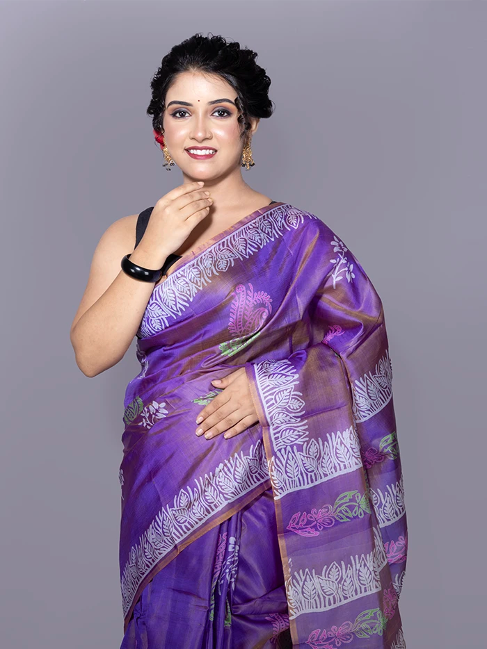 Par Anchal Buti Printed Bishnupuri Katan Silk Saree
