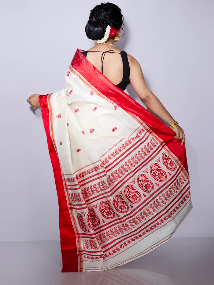 Red Par Anchal Buti Traditional Garad Silk Saree
