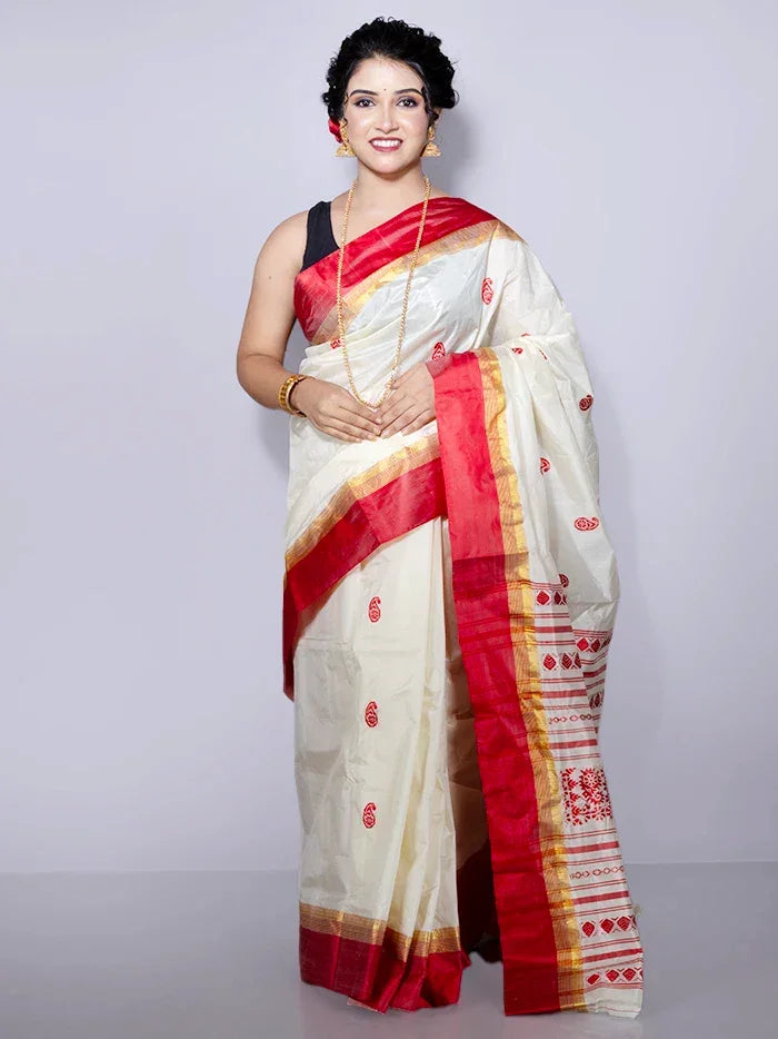 Red Par Anchal Buti Traditional Garad Silk Saree - WeaversIndia