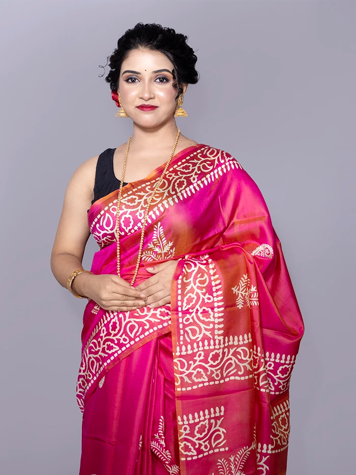 Par Anchal Buti Printed Bishnupuri Katan Silk Saree