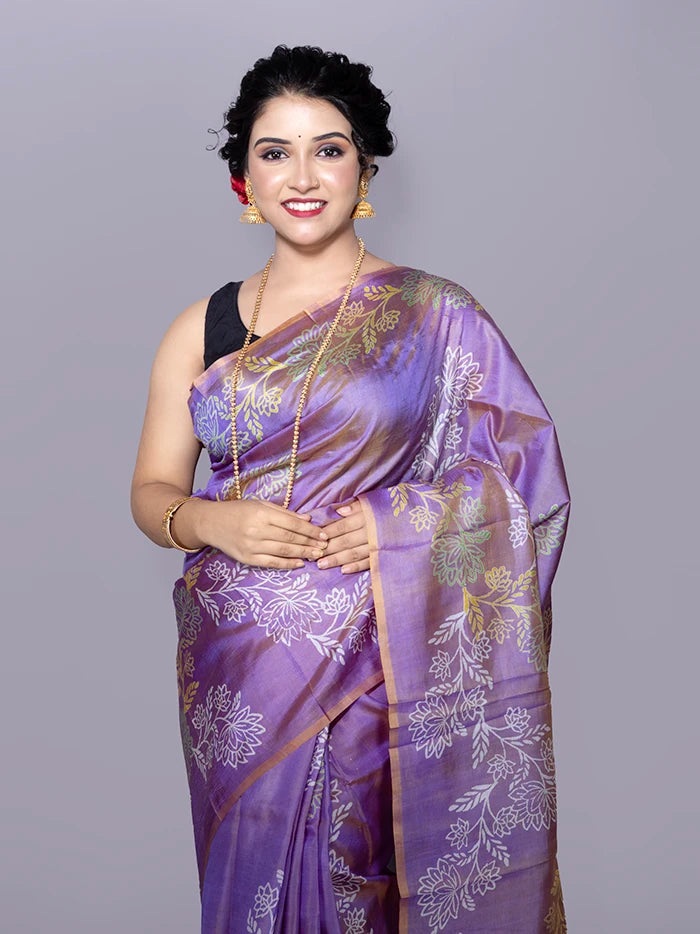 Par Anchal Buti Printed Bishnupuri Katan Silk Saree