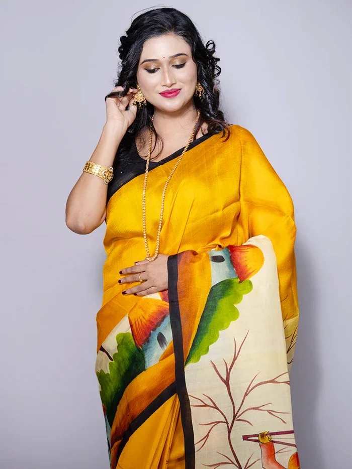 Par Anchal Hand Painted Murshidabad Silk Saree - WeaversIndia