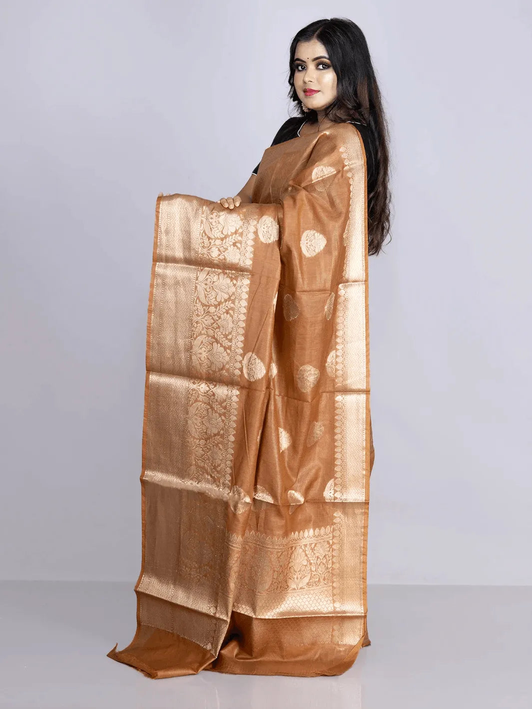 Elegant Brown Par Anchal Buti Linen Silk Saree