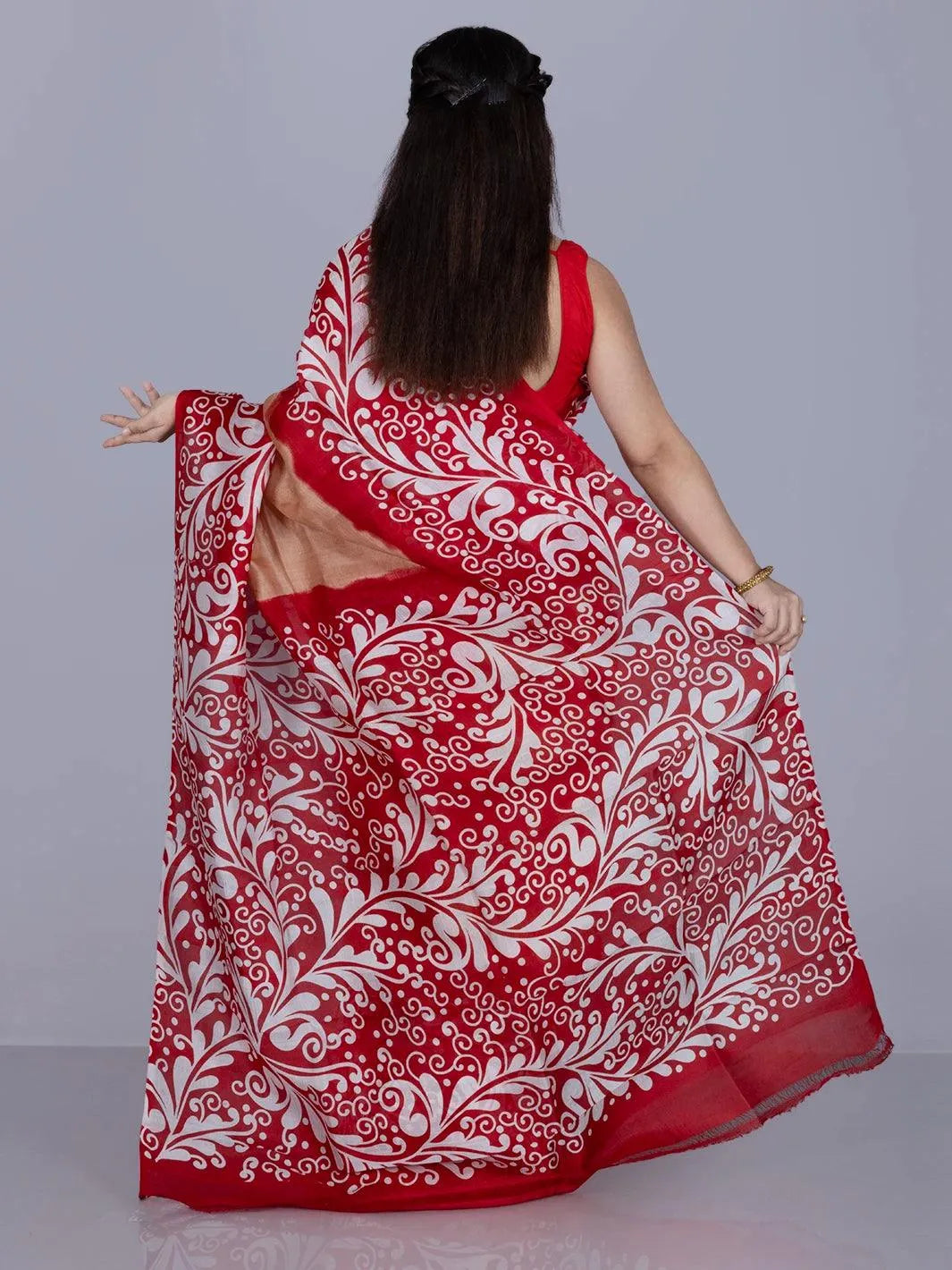 Par Anchal Batik Printed Murshidabad Silk Saree