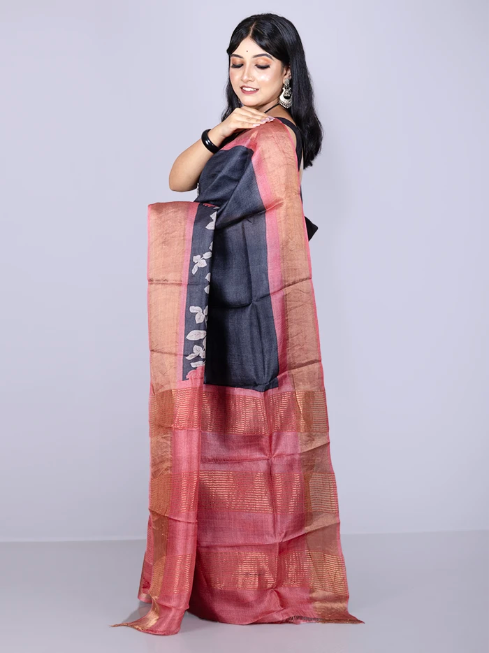Elegant Black Par Anchal Block Printed Tussar Silk Saree