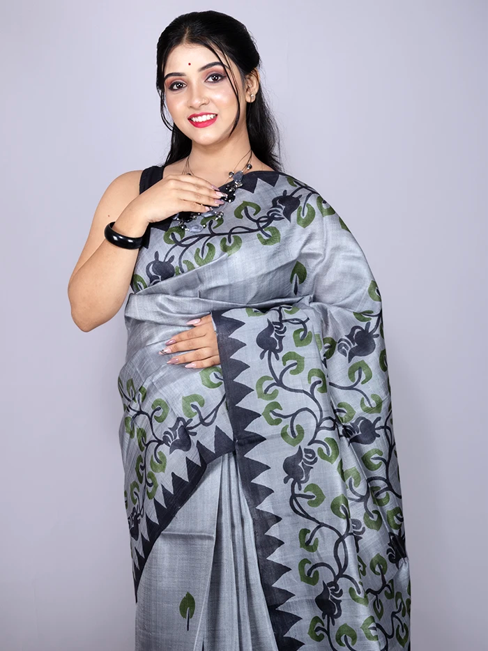 Elegant Par Anchal Buti Hand Painted Tussar Silk Saree