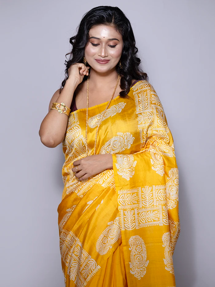 Par Anchal Printed Bishnupuri Katan Silk Saree