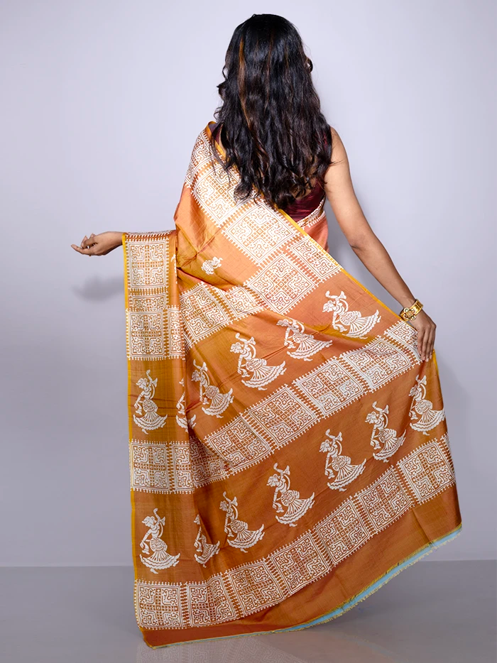 Par Anchal Buti Printed Bishnupuri Katan Silk Saree