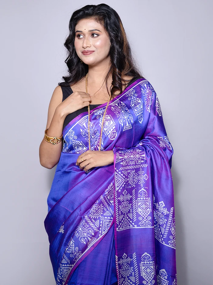 Par Anchal Buti Printed Bishnupuri Katan Silk Saree