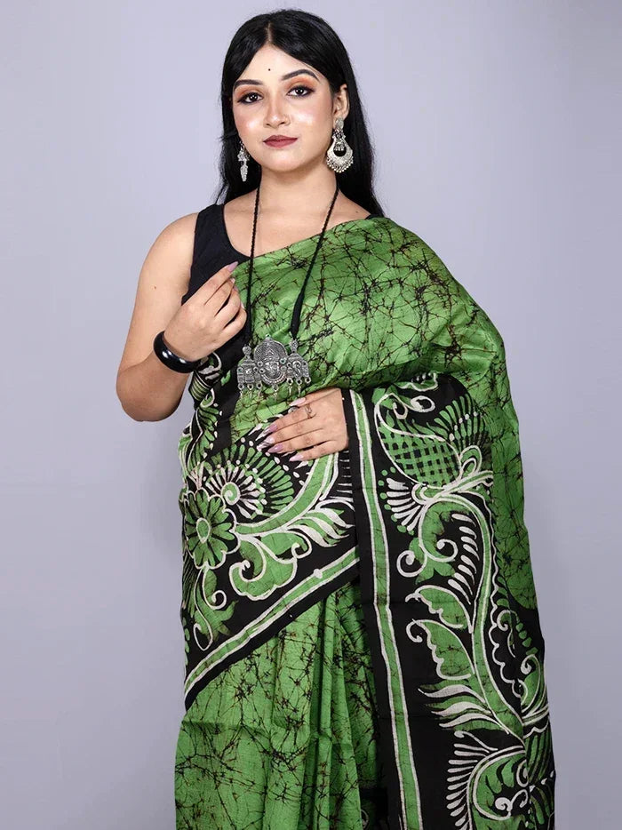 Par Anchal Hand Batik Printed Murshidabad Silk Saree - WeaversIndia