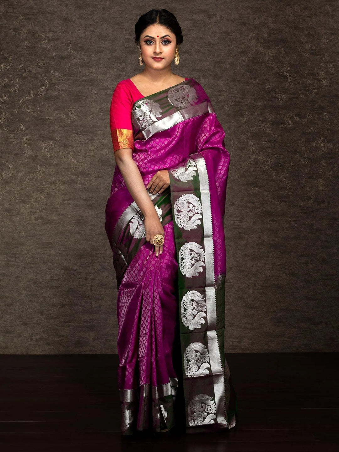 Allover Magenta Kanjivaram Silk Saree - WeaversIndia