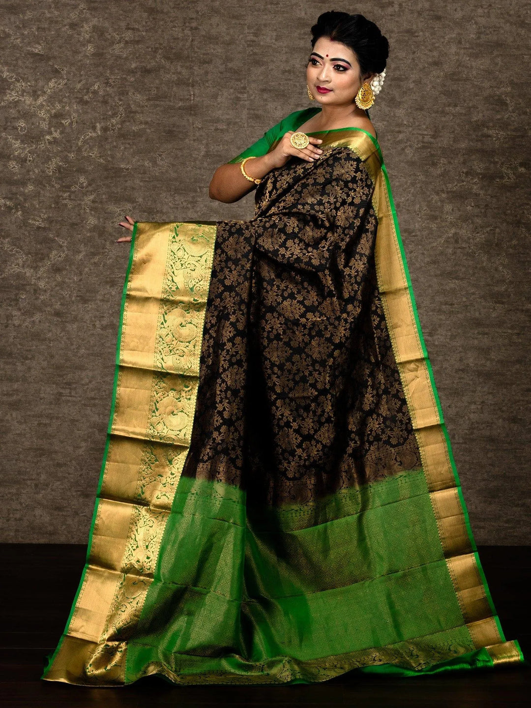 Black Allover Kanchipuram Silk Bridal Saree - WeaversIndia