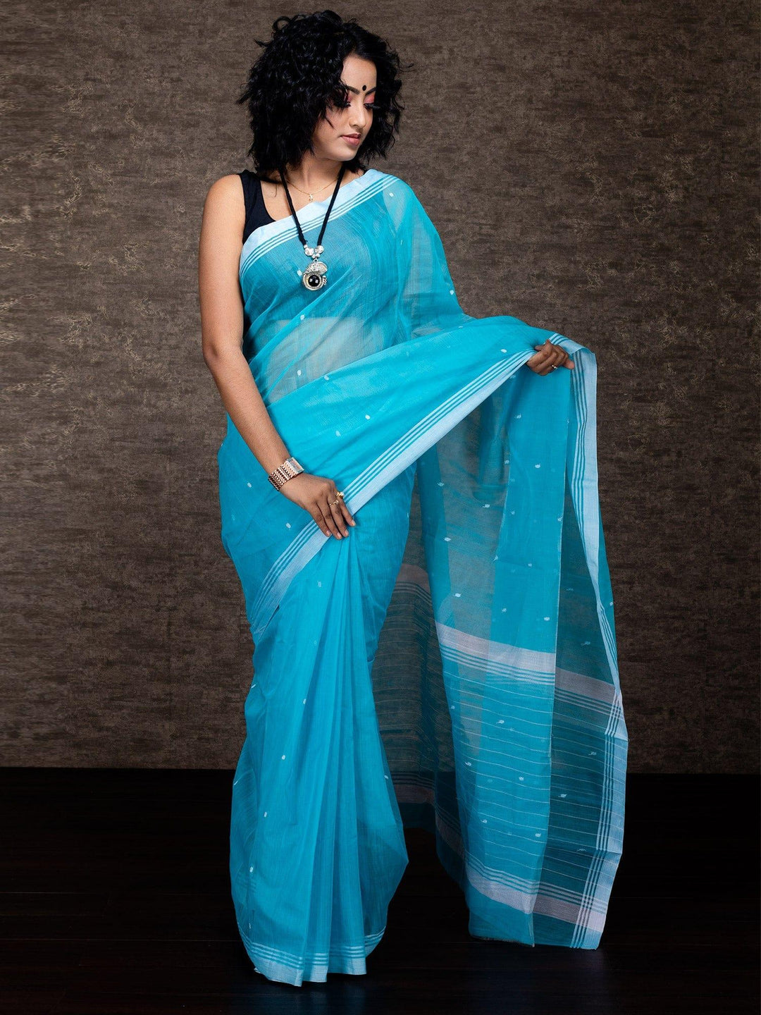 Cyan Blue Chanderi SIlk Jamdani Saree - WeaversIndia