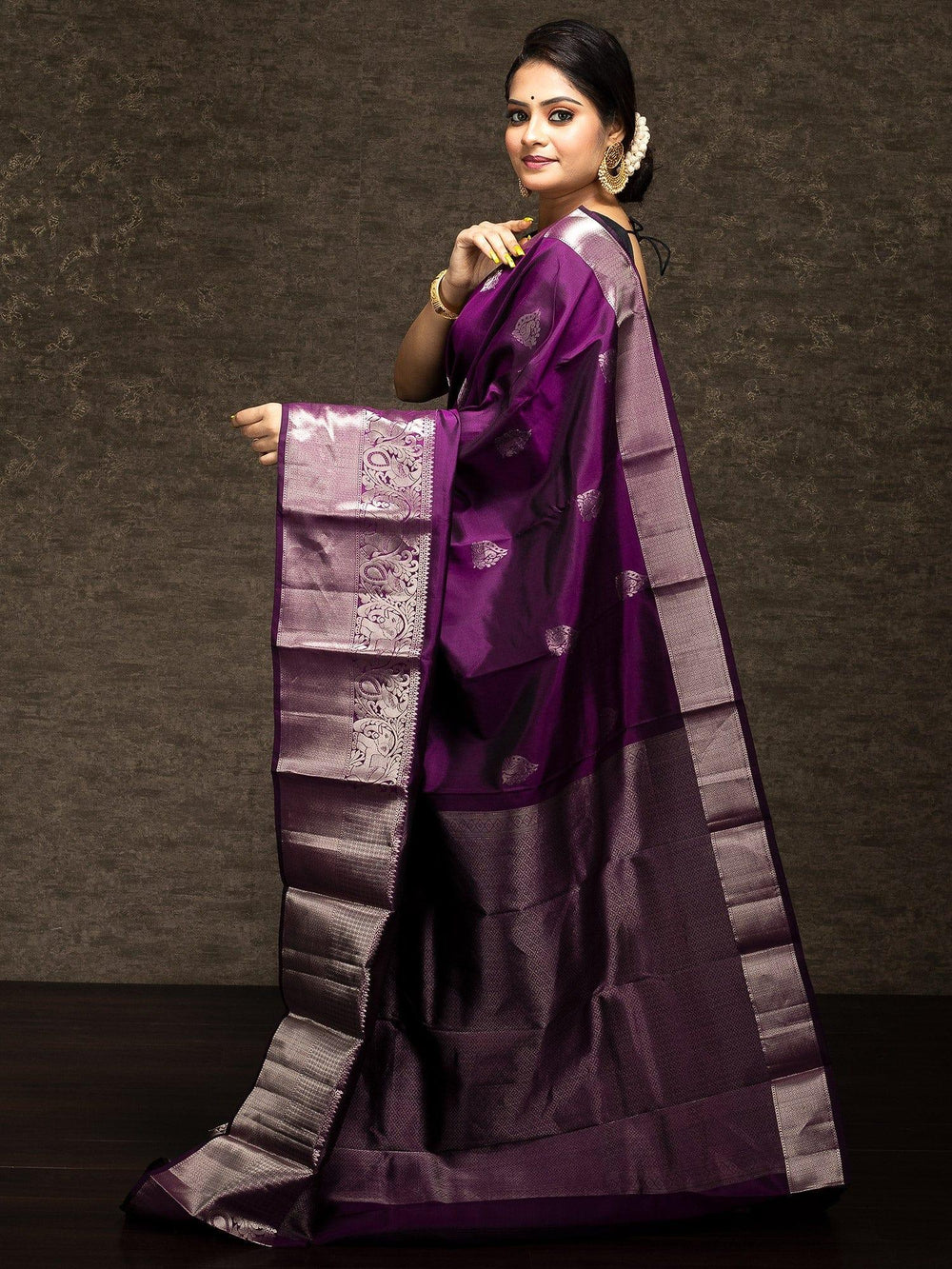 Dark Magenta Silk Ver Jari Kanchipuram Silk Saree - WeaversIndia