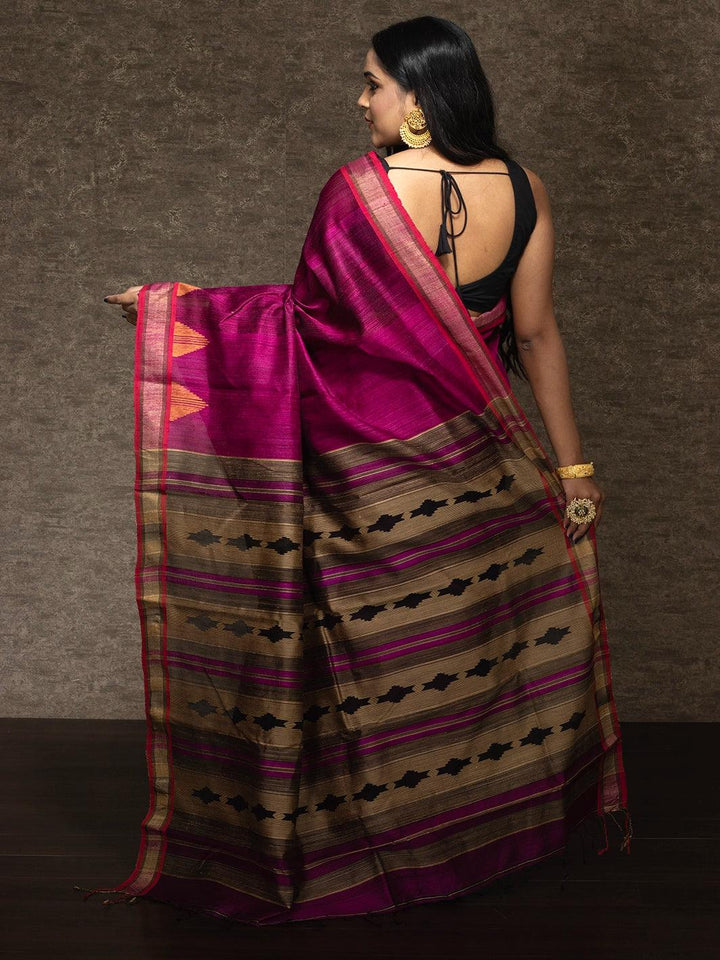 Drak Pink Handwoven Matka Silk Jamdani Saree - WeaversIndia