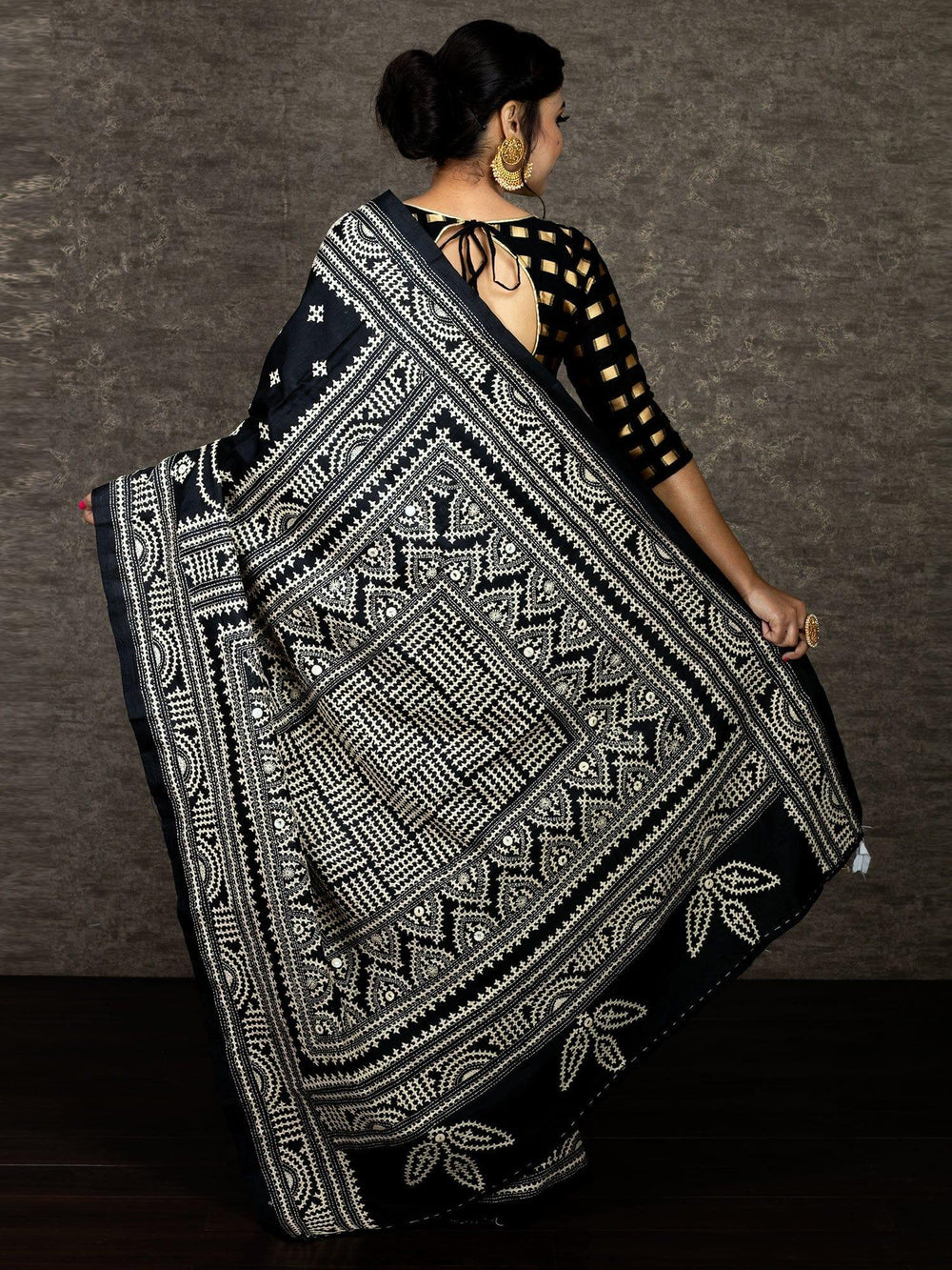 Elegant Black Gujrati Kantha Stitch Bangalore Silk Saree - WeaversIndia