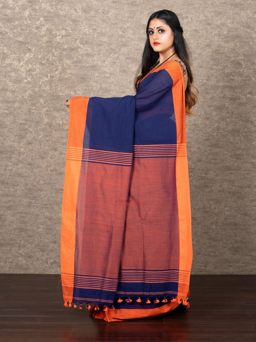 Elegant Deep Violet Par Anchal Cotton Saree - WeaversIndia