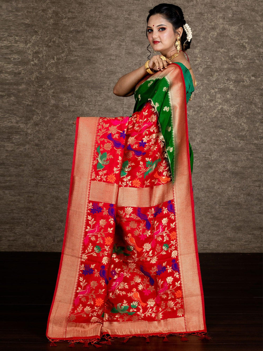 Elegant Green Allover Blend Silk Banarasi Saree - WeaversIndia