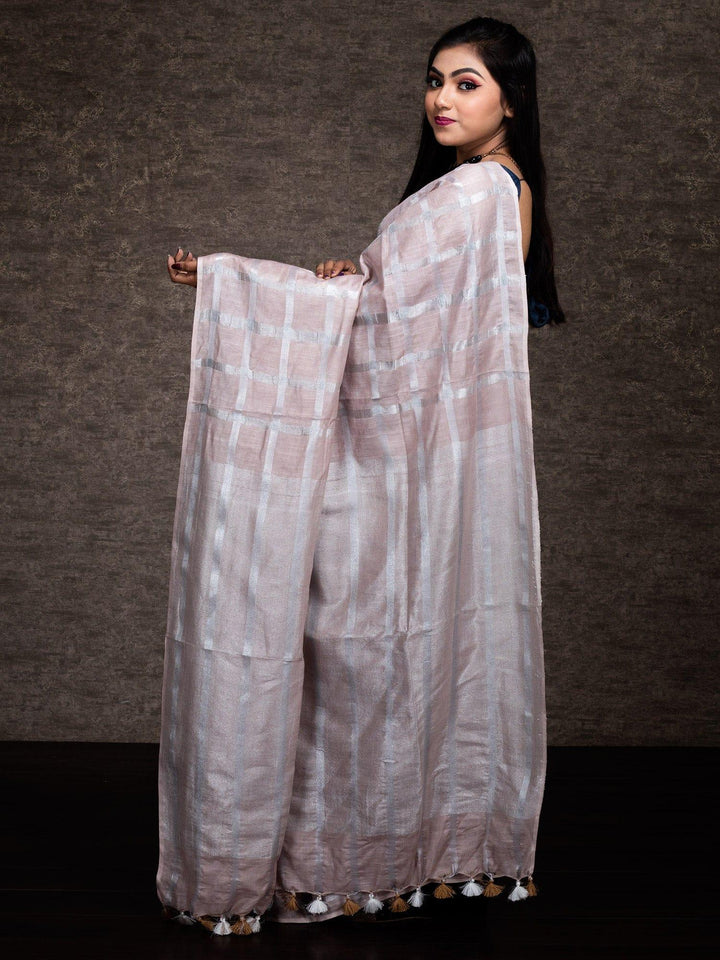Elegant Languid Woven Jari Checks Slab Cotton Saree - WeaversIndia