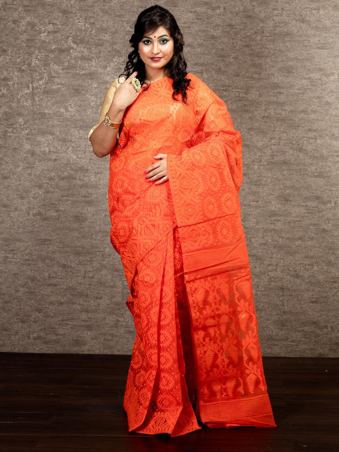 Elegant Orange Stif Dhakai Jamdani Saree - WeaversIndia