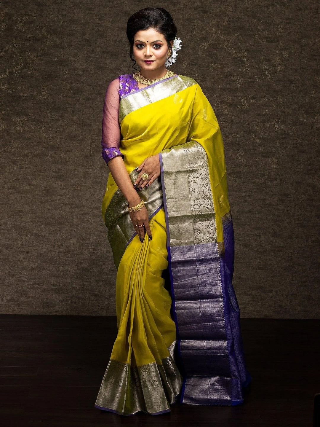 Elegant Yellow Silver Jari Kanchipuram Silk Saree - WeaversIndia