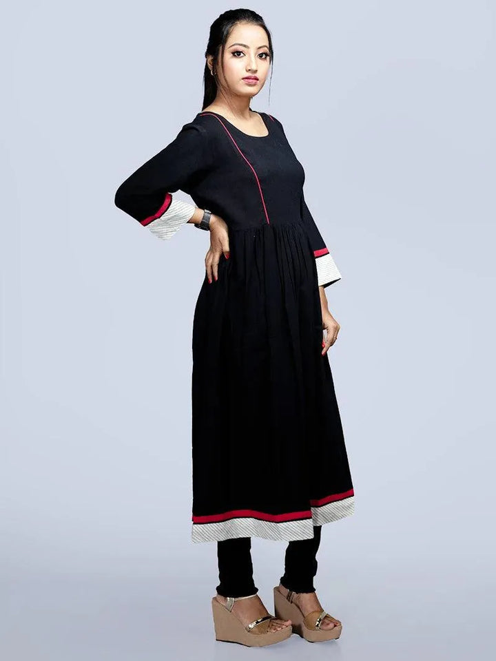 Handwoven Organic Cotton Black Kurta - WeaversIndia