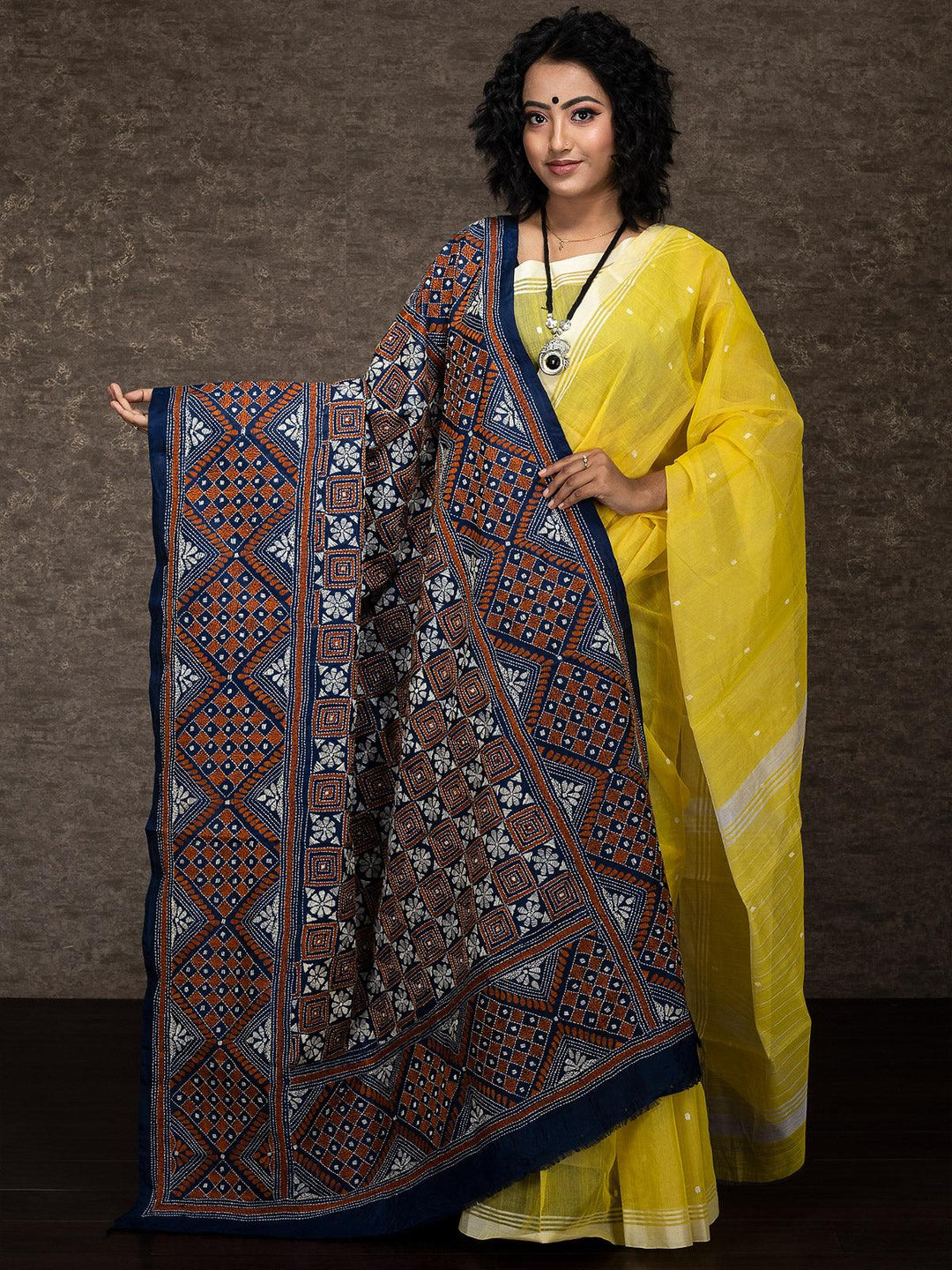 Indigo Bangalore Silk Kantha Stitch Dupatta - WeaversIndia