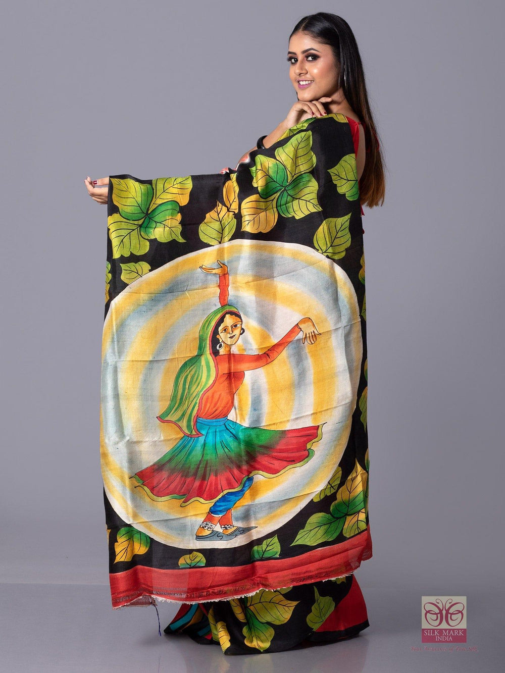 Kathak Motif Patli Pallu Hand Painted Murshidabad Silk Saree - WeaversIndia