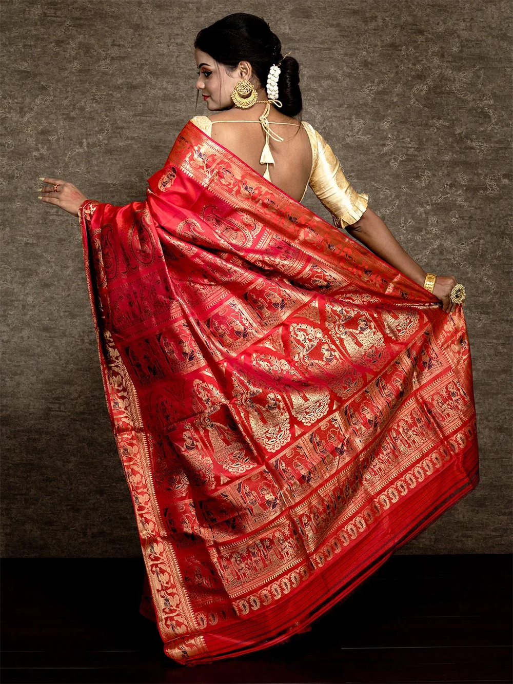 Orange Red Traditional Minakari Swarnachari Silk Saree - WeaversIndia