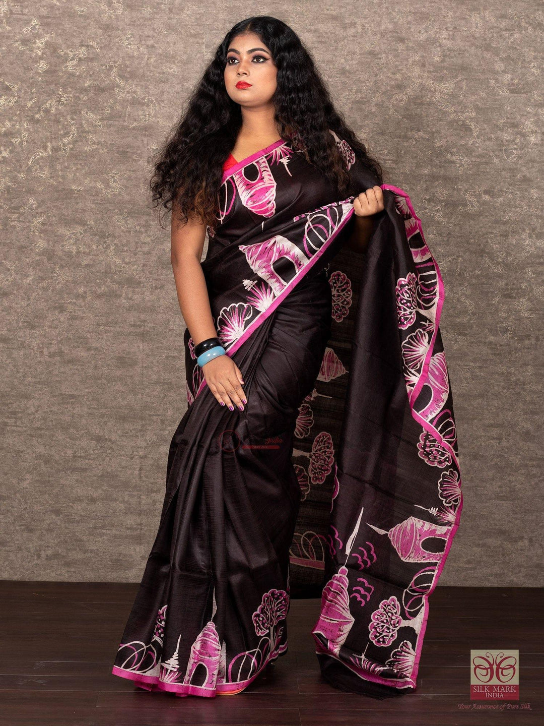Par Anchal Black Batik Printed Murshidabad Silk Saree - WeaversIndia
