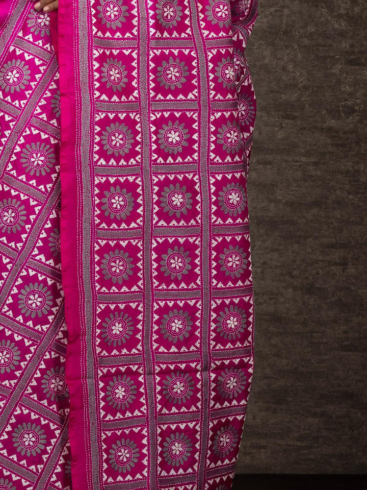 Pink Bangalore Silk Floral Kantha Stitch Dupatta - WeaversIndia